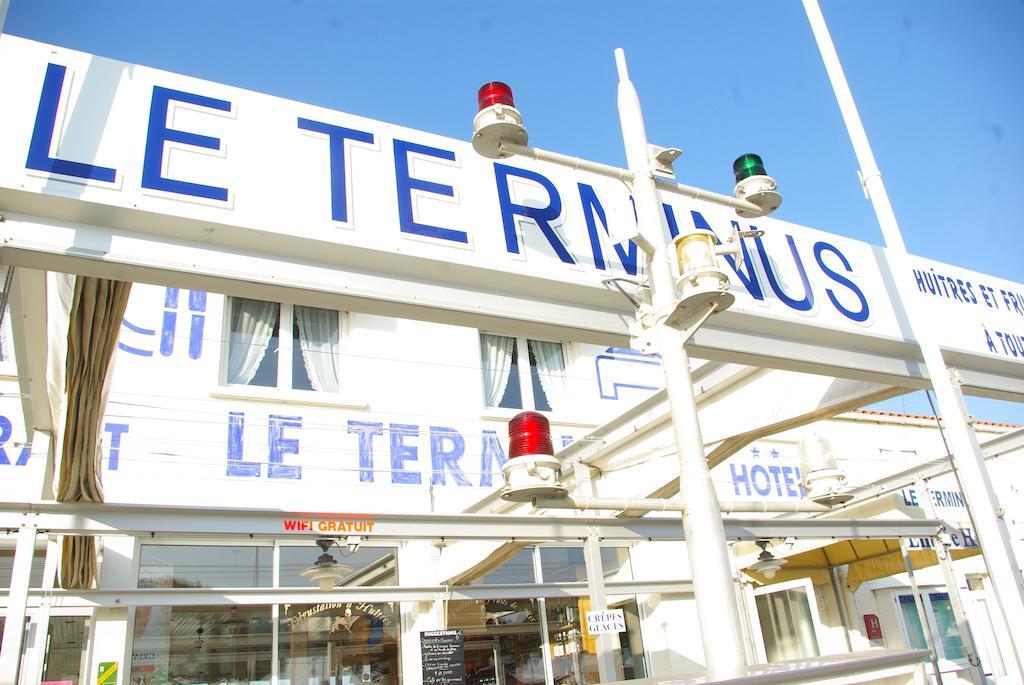 Logis Hotel Le Terminus Bourcefranc Dış mekan fotoğraf